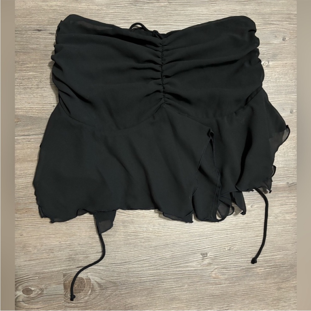 NWT Dolls Kill / Darker Waves Black Ruched Mini Skirt - Picture 2 of 5